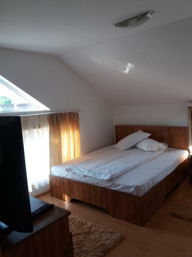 דירות גורה הומורולווי Casa In Bucovina מראה חיצוני תמונה